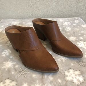 Dolcetta brown heeled booties
